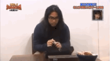 cuoi-rung-ron-voi-24-dieu-ky-quac-chi-co-o-nhat-ban